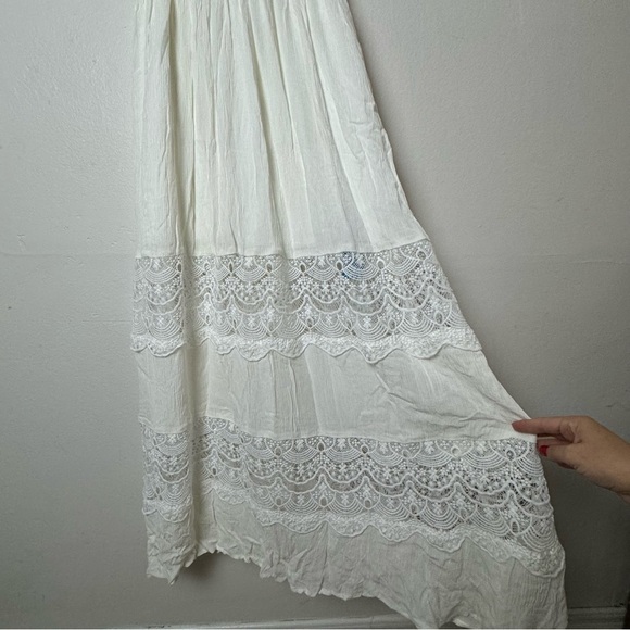 Cupshe  Lace Deep Plunge Maxi Dress Wedding Sleeveless Beach Sz Small - Picture 10 of 15